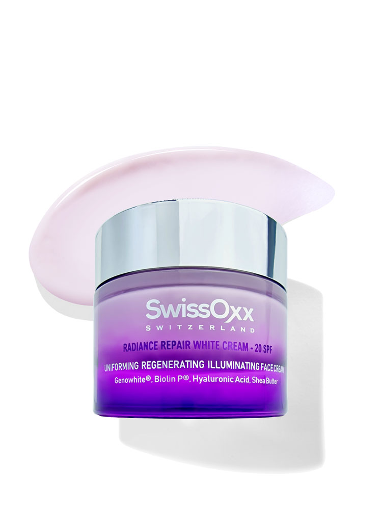 SwissOxx-RADIANCE-REPAIR-WHITE-CREAM-texture